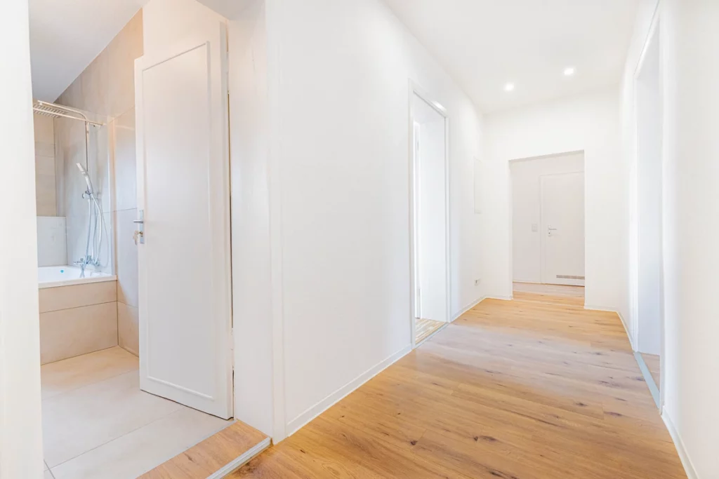 Ihre taufrisch sanierte ETW im DG:
Moderne trifft auf Altbau!
