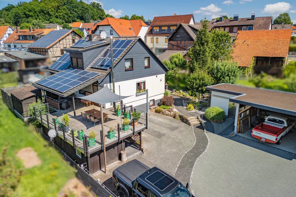 Mehrgenerationenhaus in Traumlage von Fuldatal-Rothwesten